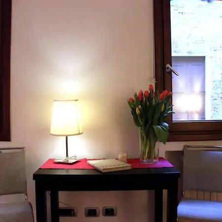 Carampane - Your Nice Flat Near Rialto Bridge เวนิส ภายนอก รูปภาพ